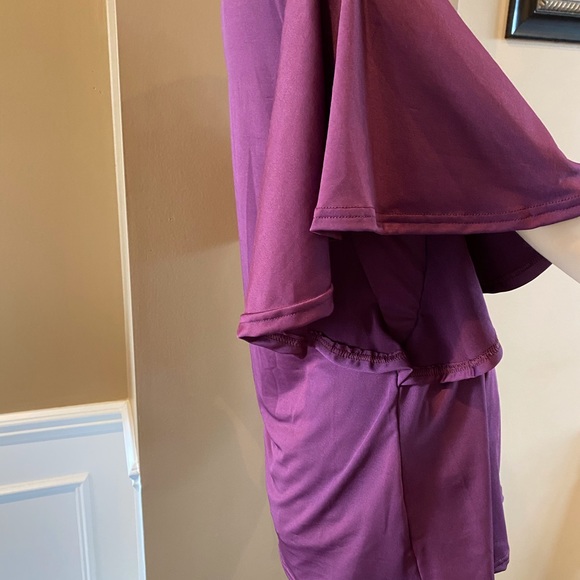 Price Drop! Burgundy Blouse - Picture 7 of 7